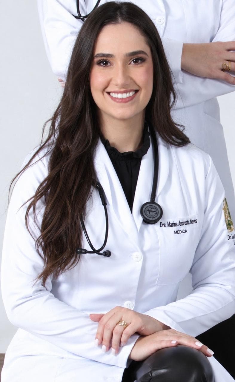 Marina Andreatta de Barros Naves
